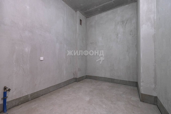 
   Продам 3-комнатную, 76.4 м², Чикаго

. Фото 20.