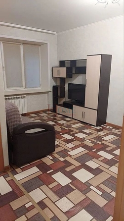 
  Сдам в аренду 1-комнатную квартиру, 36 м², Новосибирск

. Фото 1.