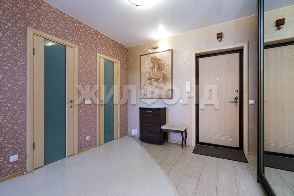 
   Продам 1-комнатную, 55.2 м², Краснообск, 102

. Фото 7.