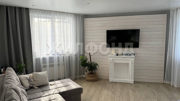 
   Продам 2-комнатную, 72 м², Вилюйская ул, 9

. Фото 1.