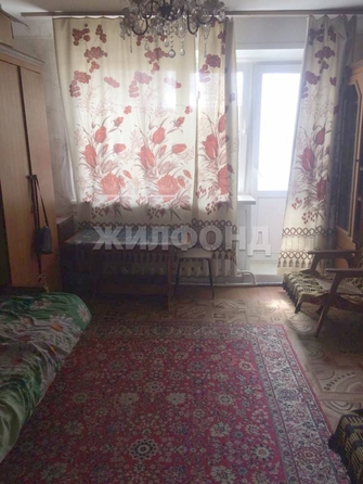 
   Продам 3-комнатную, 65.3 м², Школьная ул, 6/2

. Фото 1.
