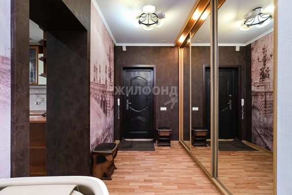 
   Продам 3-комнатную, 96.9 м², Гоголя ул, 42

. Фото 13.