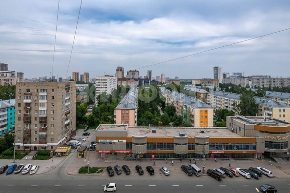 
   Продам 3-комнатную, 96.9 м², Гоголя ул, 42

. Фото 16.