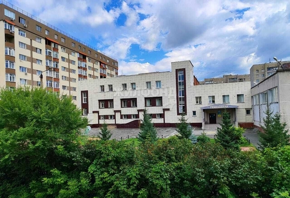 
   Продам комнату, 16 м², Сибирская ул, 33

. Фото 8.