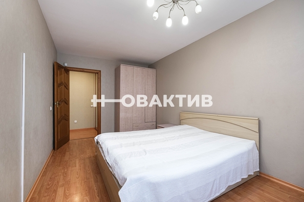 
   Продам 2-комнатную, 44 м², Красный пр-кт, 81/1

. Фото 8.