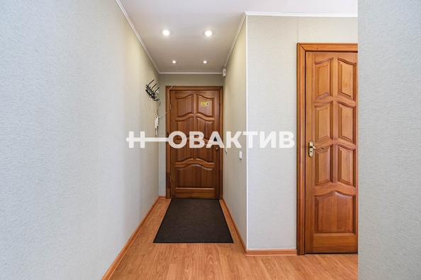 
   Продам 2-комнатную, 44 м², Красный пр-кт, 81/1

. Фото 12.