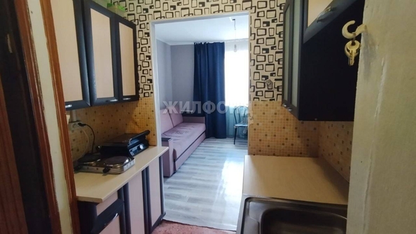 
   Продам студию, 18.5 м², Есенина ул, 9/1

. Фото 3.