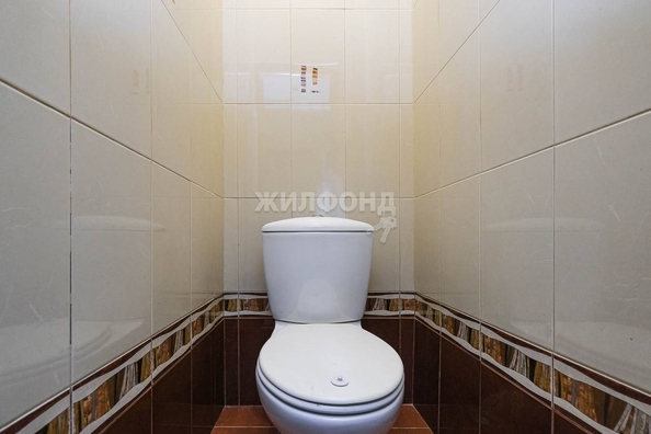 
   Продам 2-комнатную, 55 м², 1-й Крашенинникова пер, 11

. Фото 17.