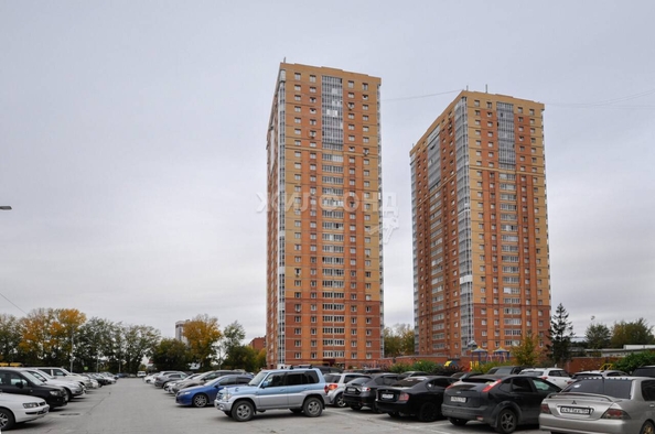 
   Продам 2-комнатную, 60 м², Оловозаводская ул, 15

. Фото 25.