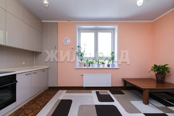 
   Продам 3-комнатную, 83.2 м², Серафимовича ул, 18а

. Фото 17.
