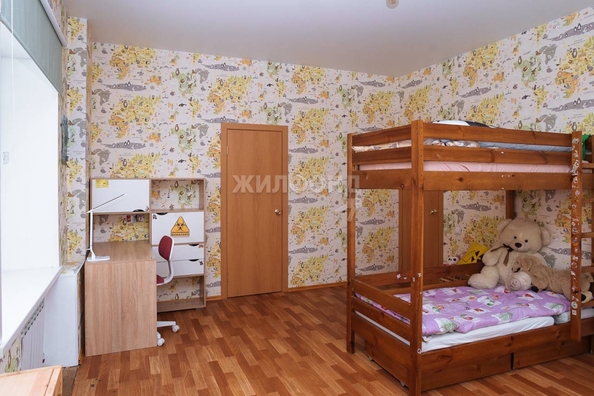 
   Продам 3-комнатную, 65.6 м², Свердлова ул, 3

. Фото 20.