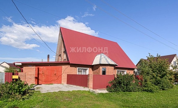 
   Продам дом, 235 м², Бердск

. Фото 1.