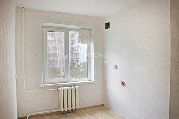 
   Продам 2-комнатную, 43.2 м², Грибоедова ул, 32/1

. Фото 8.