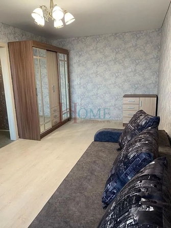 
  Сдам в аренду 1-комнатную квартиру, 37 м², Новосибирск

. Фото 1.