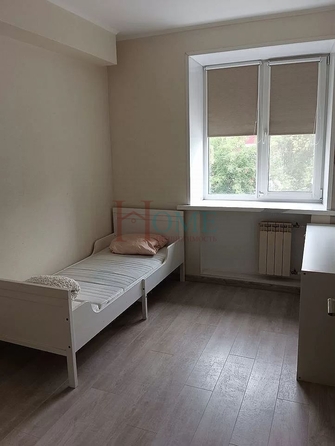 
  Сдам в аренду 4-комнатную квартиру, 100 м², Новосибирск

. Фото 22.