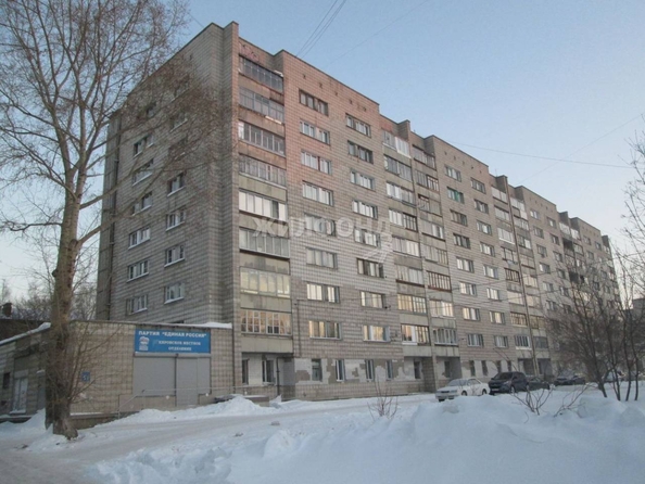 
   Продам 1-комнатную, 35.1 м², Сибиряков-Гвардейцев ул, 57

. Фото 10.