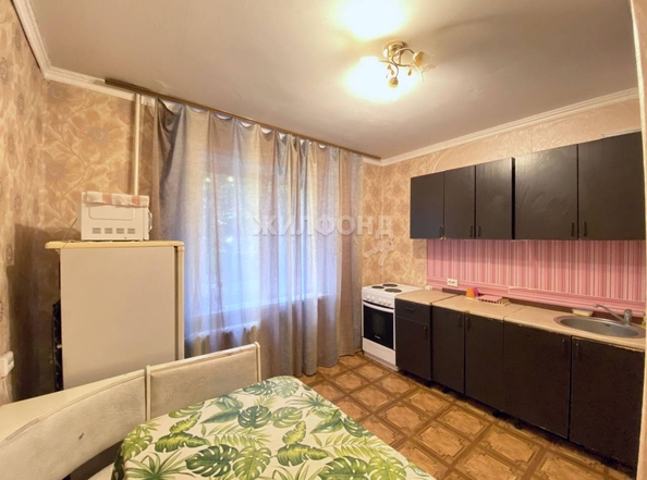 
   Продам 1-комнатную, 37.1 м², Арбузова ул, 16

. Фото 3.