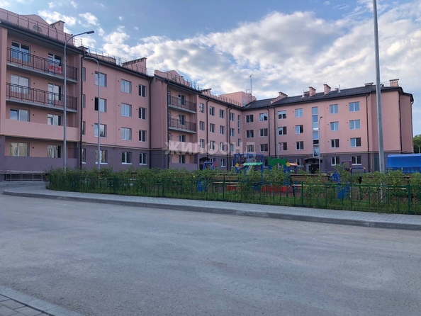 
   Продам 1-комнатную, 42.3 м², , 55

. Фото 19.