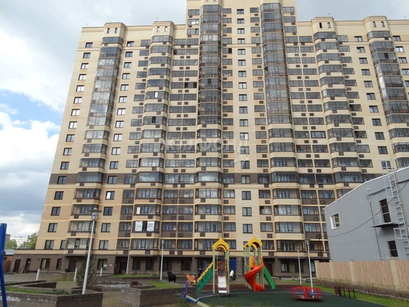 
   Продам 2-комнатную, 53.5 м², Кирова ул, 236

. Фото 13.