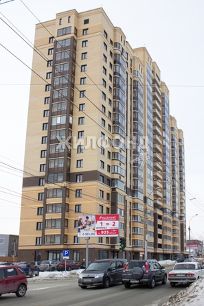 
   Продам 2-комнатную, 53.5 м², Кирова ул, 236

. Фото 16.