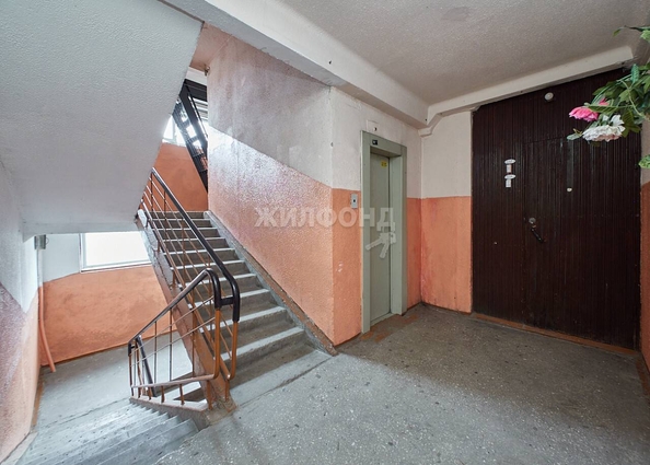 
   Продам 3-комнатную, 59.8 м², Железнодорожная ул, 2

. Фото 4.