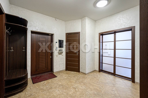 
   Продам 3-комнатную, 117.4 м², Щетинкина ул, 49

. Фото 28.