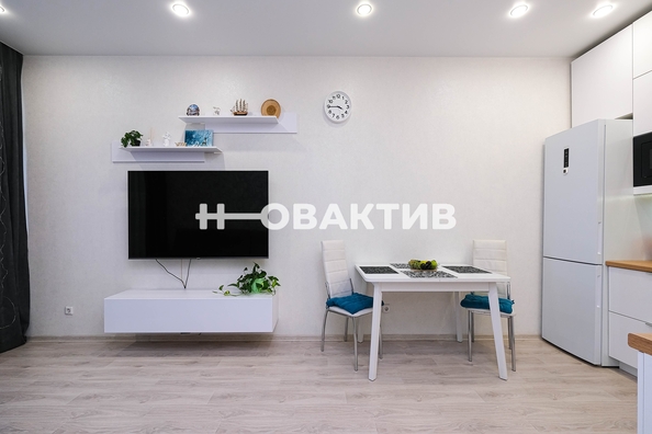 
   Продам 3-комнатную, 62.6 м², 2-я Обская ул, 71/1

. Фото 14.