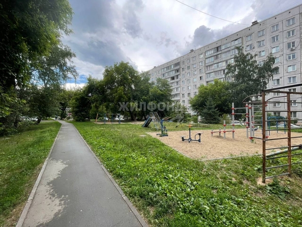 
   Продам 1-комнатную, 30.9 м², Кропоткина ул, 127

. Фото 19.