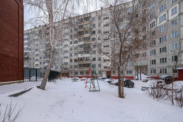 
   Продам 2-комнатную, 42.7 м², Железнодорожная ул, 8/1

. Фото 22.