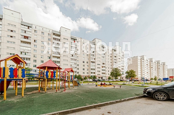 
   Продам 2-комнатную, 52.6 м², В. Высоцкого ул, 41/2

. Фото 17.