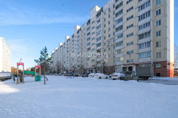 
   Продам 2-комнатную, 52.6 м², В. Высоцкого ул, 41/2

. Фото 10.