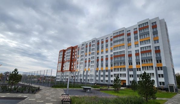 
   Продам 2-комнатную, 50 м², Кольца, дом 13а

. Фото 2.