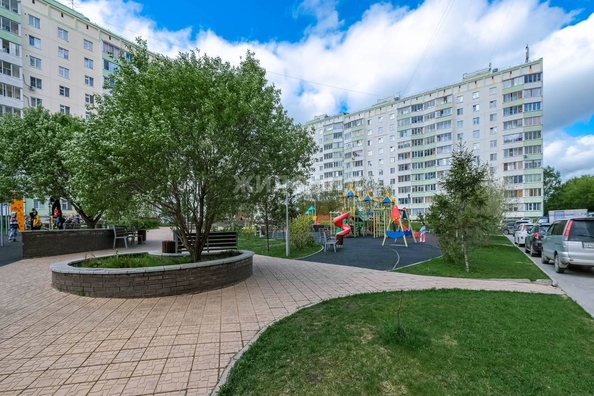 
   Продам 3-комнатную, 76.5 м², Олеко Дундича ул, 15

. Фото 19.