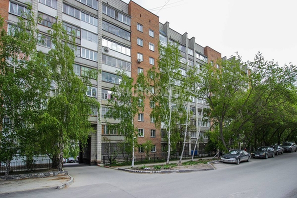 
   Продам 3-комнатную, 59.6 м², Пархоменко ул, 26

. Фото 19.