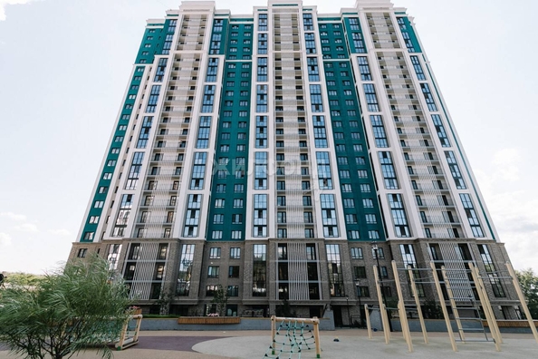 
   Продам 3-комнатную, 71.3 м², Сухарная ул, 109

. Фото 44.