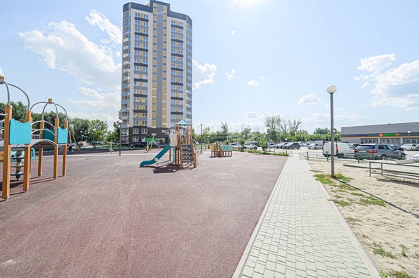 
   Продам 2-комнатную, 55.5 м², Междуреченская ул, 3

. Фото 24.