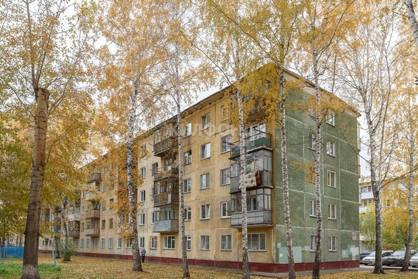 
   Продам 2-комнатную, 44.2 м², Петухова ул, 48

. Фото 19.