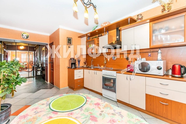 
   Продам 3-комнатную, 95.4 м², Мичурина ул, 18/1

. Фото 9.