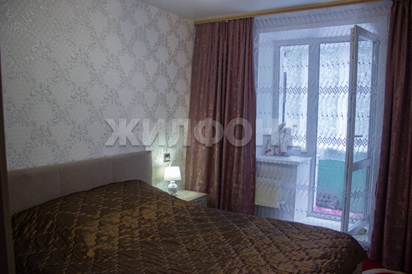
   Продам 3-комнатную, 63.5 м², Выборная ул, 108

. Фото 9.