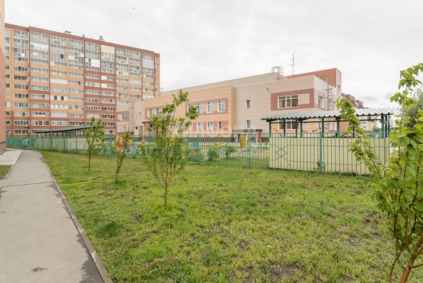 
   Продам студию, 25.7 м², Романтиков ул, 8/1

. Фото 32.