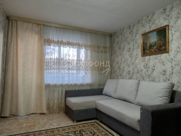 
   Продам 2-комнатную, 43.9 м², Танкистов ул, 7

. Фото 1.