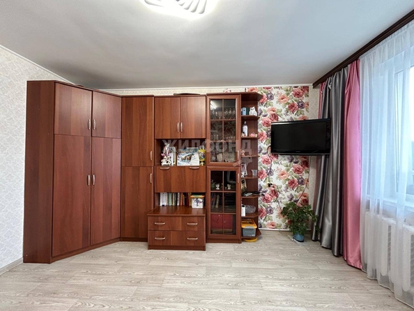 
   Продам 2-комнатную, 43.7 м², Потапова ул, 4

. Фото 8.