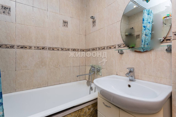 
   Продам 3-комнатную, 67.3 м², Кропоткина ул, 261

. Фото 9.