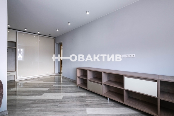 
   Продам 3-комнатную, 79.8 м², Горский мкр, 63

. Фото 17.