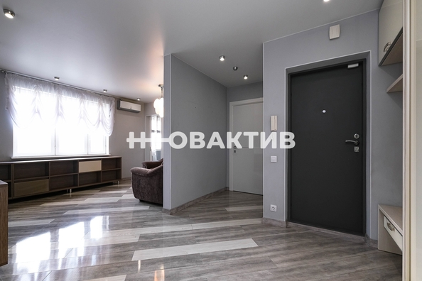 
   Продам 3-комнатную, 79.8 м², Горский мкр, 63

. Фото 19.