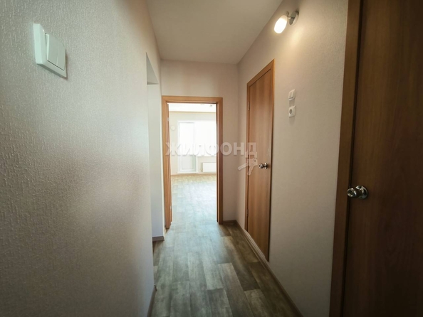 
   Продам 1-комнатную, 37.1 м², Петухова ул, 99/2

. Фото 5.