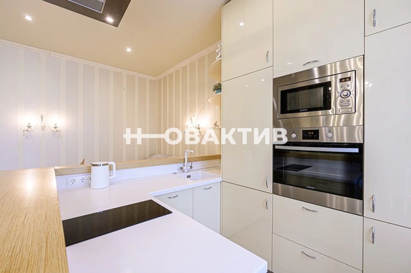 
   Продам 3-комнатную, 67.5 м², 1-е Мочищенское ш, 150

. Фото 38.