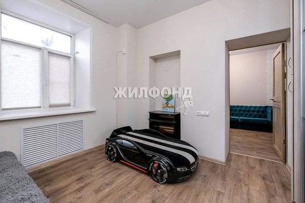 
   Продам 2-комнатную, 50.1 м², Аэропорт ул, 5

. Фото 18.