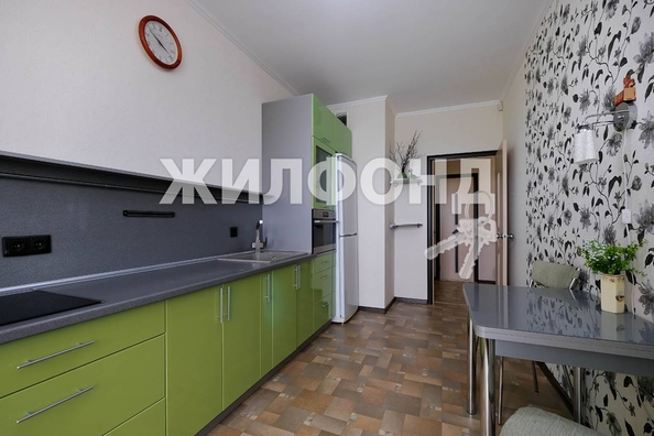 
   Продам 2-комнатную, 60 м², Кузьмы Минина ул, 9/1

. Фото 3.