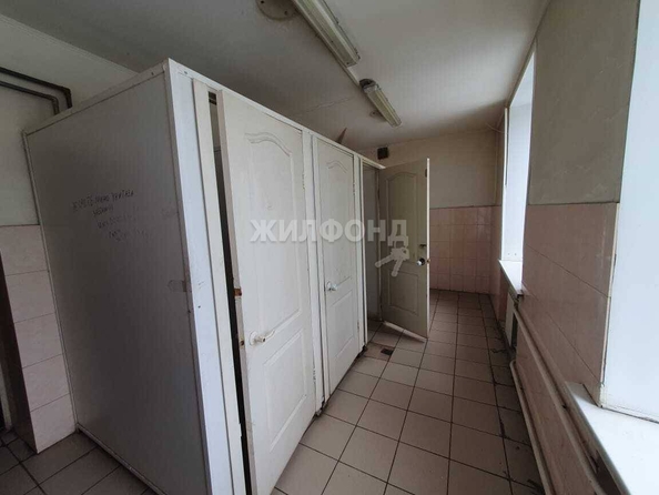 
   Продам комнату, 9.9 м², Ватутина ул, 4

. Фото 9.